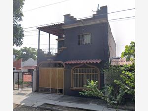 Casa en Venta en Gregorio Torres Quintero Colima