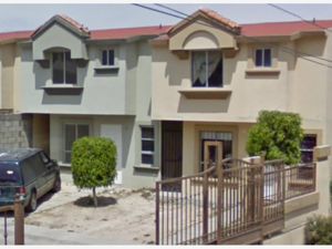 Casa en Venta en Villa Residencial del Bosque Tijuana