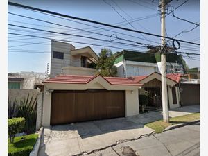 Casa en Venta en Lomas de Tecamachalco Naucalpan de Juárez