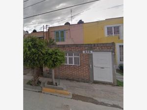 Casa en Venta en Pedregales de Echeveste León