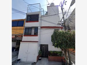 Casa en Venta en Santa Ursula Coapa Coyoacán