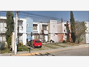 Casa en Venta en Hacienda del Jardín Tultepec