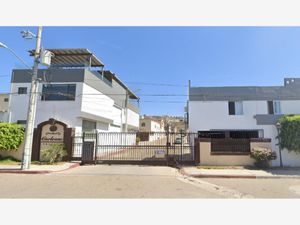 Casa en Venta en Las Villas Santa Fe Tijuana