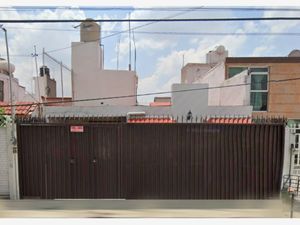 Casa en Venta en Hacienda de Echegaray Naucalpan de Juárez