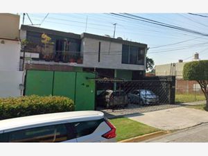 Casa en Venta en Jardines de Santa Monica Tlalnepantla de Baz