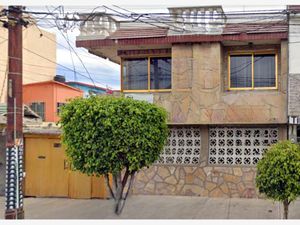 Casa en Venta en Unidad Vicente Guerrero Iztapalapa