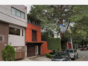 Casa en Venta en Del Carmen Coyoacán