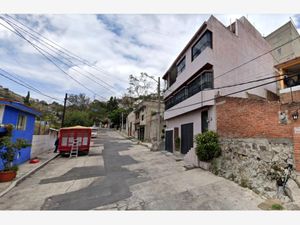 Casa en Venta en Colinas de San Mateo Naucalpan de Juárez