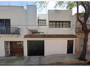 Casa en Venta en Heroes de Churubusco Iztapalapa