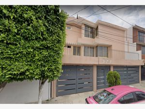 Casa en Venta en Pedregal de Santa Úrsula Coyoacán