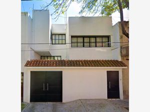 Casa en Venta en Heroes de Churubusco Iztapalapa