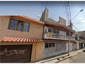 Casa en Venta en Las Aguilas Nezahualcóyotl