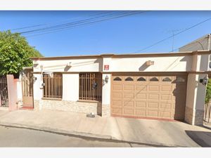 Casa en Venta en Residencias Mexicali