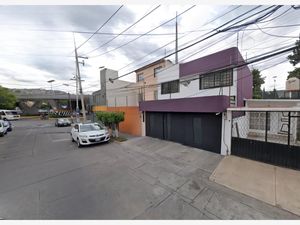 Casa en Venta en Valle de San Mateo Naucalpan de Juárez