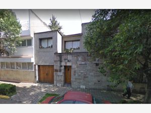 Casa en Venta en Del Carmen Coyoacán