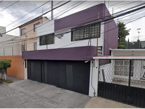 Casa en Venta en Valle de San Mateo Naucalpan de Juárez