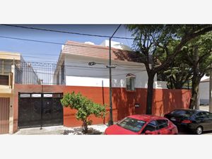 Casa en Venta en Ex-Hacienda El Rosario Azcapotzalco