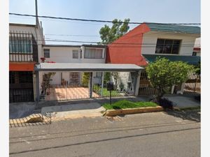 Casa en Venta en Valle de Santa Mónica Tlalnepantla de Baz