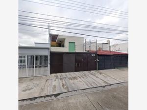 Casa en Venta en Jardines de La Cruz 1a. Sección Guadalajara