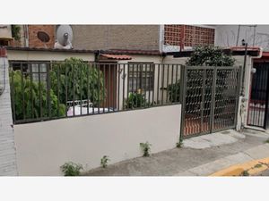 Casa en Venta en Valle de Santa Mónica Tlalnepantla de Baz