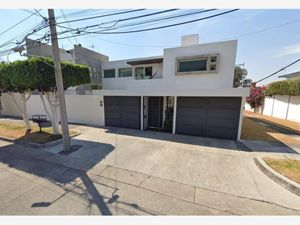 Casa en Venta en Ciudad Satelite Naucalpan de Juárez