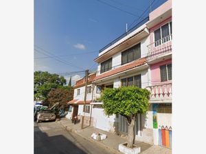 Casa en Venta en Las Aguilas Nezahualcóyotl