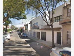 Casa en Venta en Heroes de Churubusco Iztapalapa