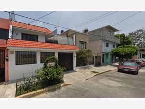 Casa en Venta en Constitucion de 1917 Iztapalapa