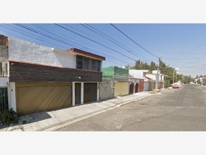 Casa en Venta en Jardines de San Manuel Puebla