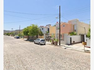 Casa en Venta en Bella Vista La Paz