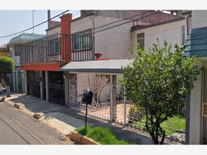 Casa en Venta en Valle de Santa Mónica Tlalnepantla de Baz