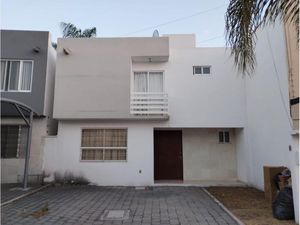 Casa en Venta en El Campanario Querétaro