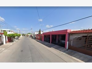 Casa en Venta en Jardines de Miraflores Mérida
