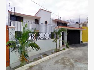 Casa en Venta en Burgos Temixco