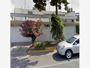 Casa en Venta en Viveros de la Loma Tlalnepantla de Baz