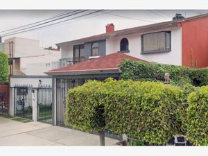 Casa en Venta en Las Arboledas Tlalnepantla de Baz