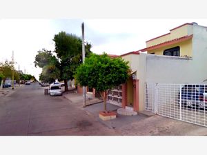 Casa en Venta en Los Pinos Culiacán