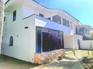 Casa en Venta en Valle Real Zapopan