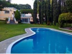 Casa en Venta en Jacarandas Cuernavaca