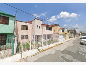 Casa en Venta en Capultitlán Centro Toluca