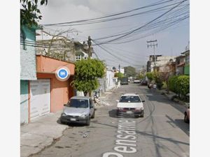 Casa en Venta en Jardines del Tepeyac Ecatepec de Morelos