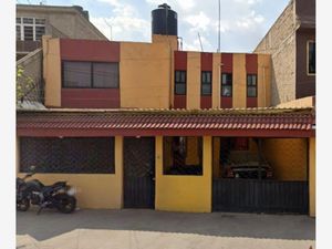 Casa en Venta en Jardines de Morelos Sección Fuentes Ecatepec de Morelos