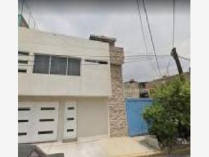 Casa en Venta en La Perla Nezahualcóyotl