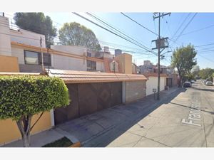 Casa en Venta en Colon Echegaray Naucalpan de Juárez