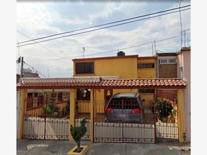 Casa en Venta en Ampliación Vista Hermosa Tlalnepantla de Baz