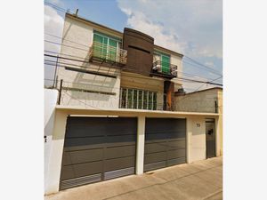 Casa en Venta en Claveria Azcapotzalco