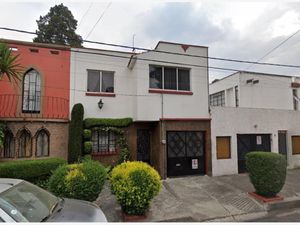 Casa en Venta en Claveria Azcapotzalco