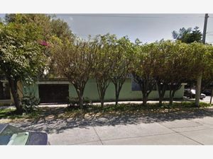 Casa en Venta en Paseos del Sol Zapopan