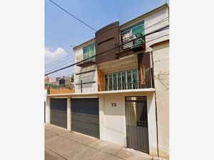 Casa en Venta en Claveria Azcapotzalco