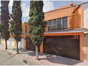 Casa en Venta en Valle de Aragon Nezahualcóyotl